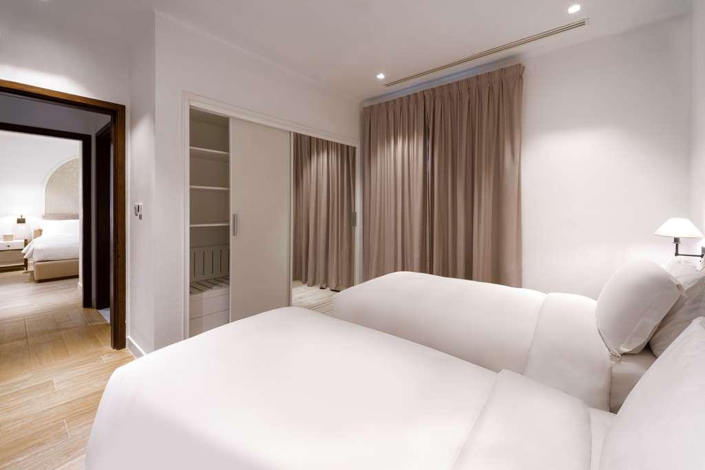 Mina Hotel & Residences Доха Стая снимка
