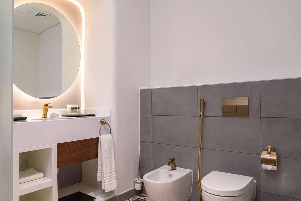 Mina Hotel & Residences Доха Екстериор снимка
