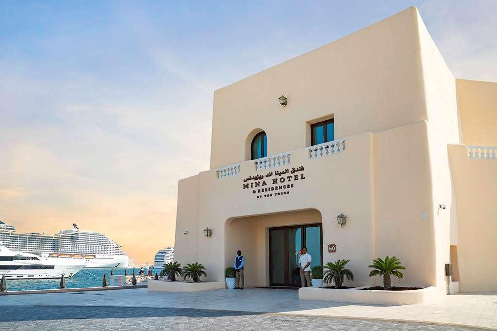 Mina Hotel & Residences Доха Екстериор снимка
